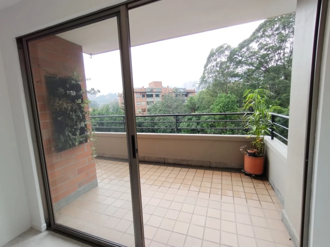 Apartamento en arriendo sector Vizcaya