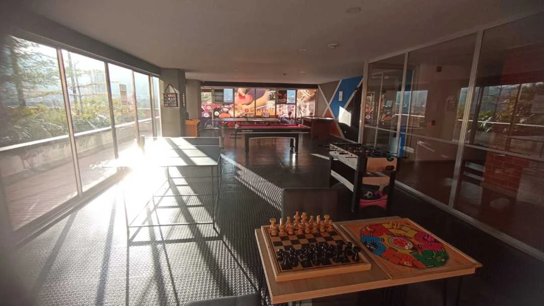 Se vende apartamento en la unidad los árboles