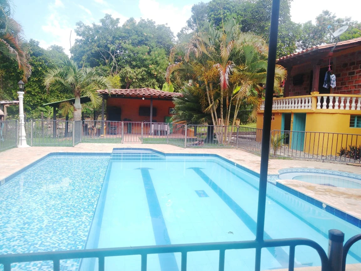 Finca de recreo en Venta Sopetran 