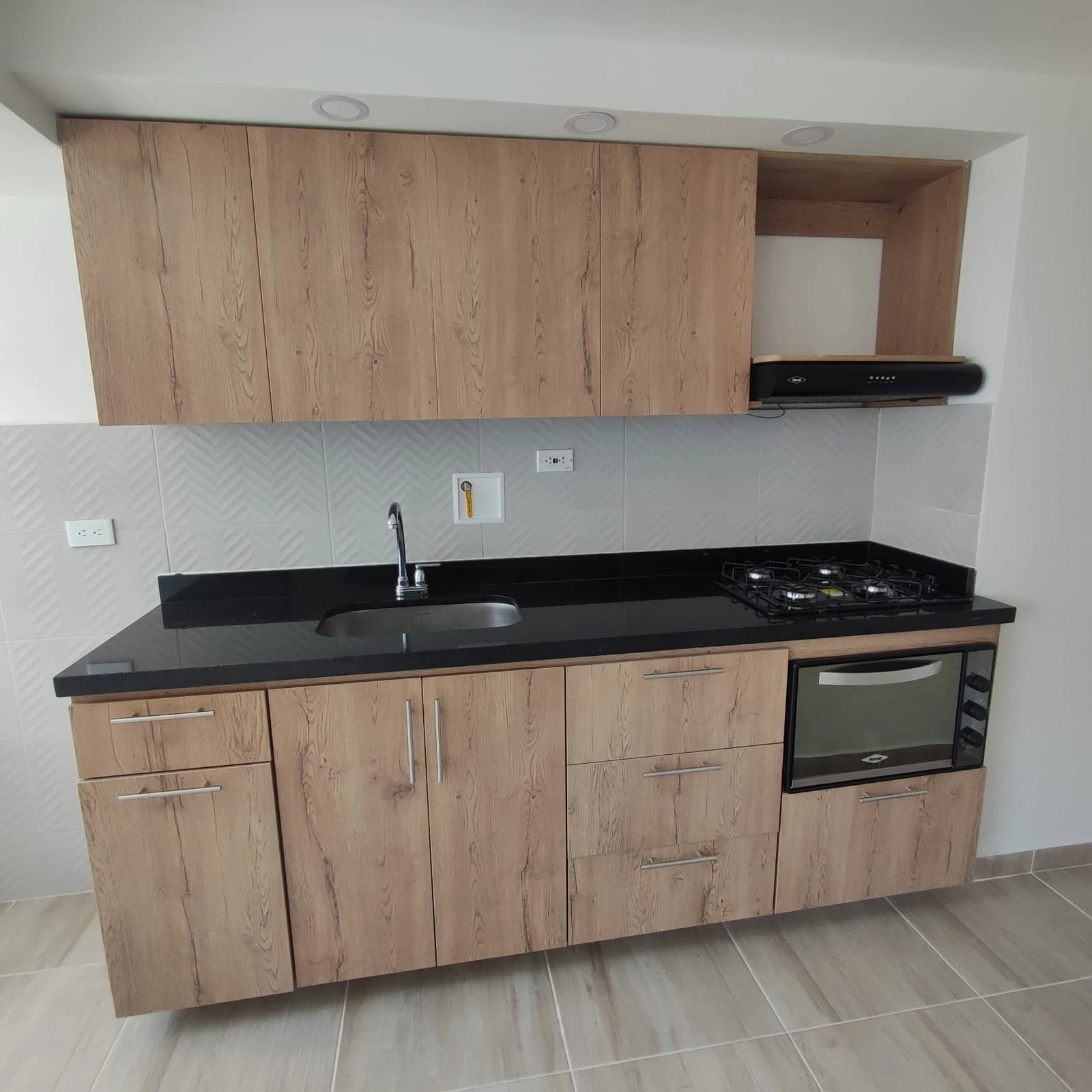 Apartamento en arriendo en edificio Alegría 