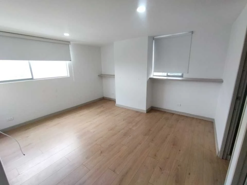Apartamento en arriendo niquia unidad Nordica