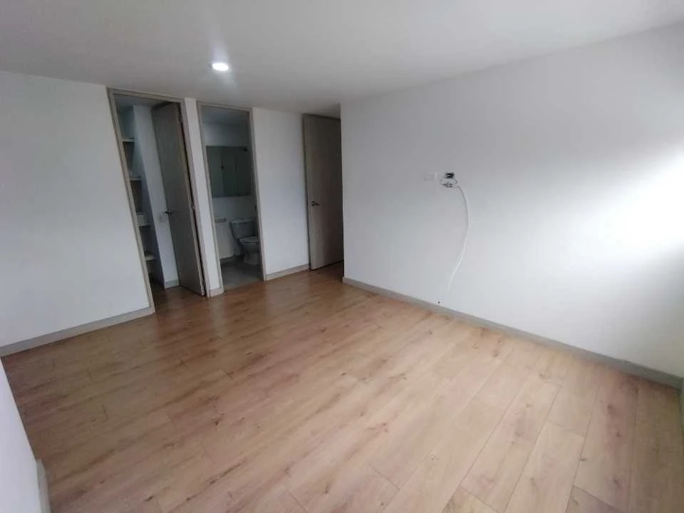 Apartamento en arriendo niquia unidad Nordica
