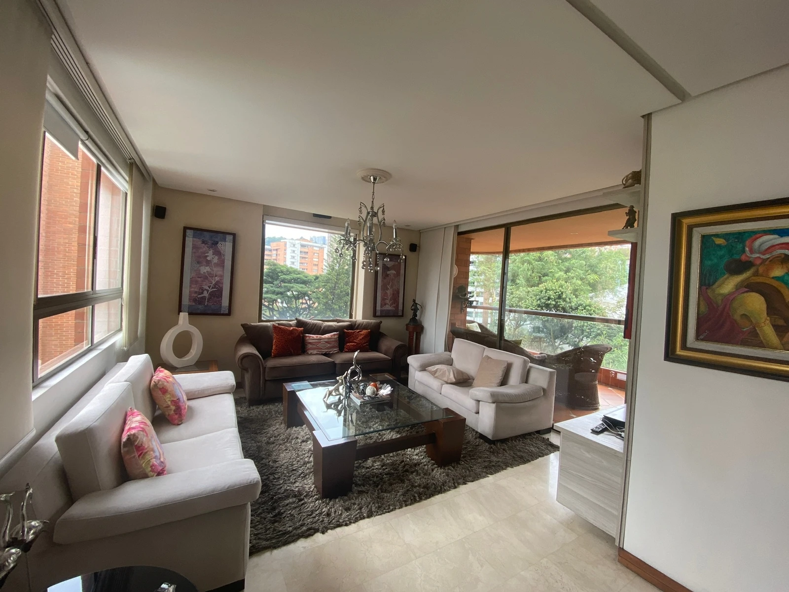 Apartamento en arriendo sector La Linde 
