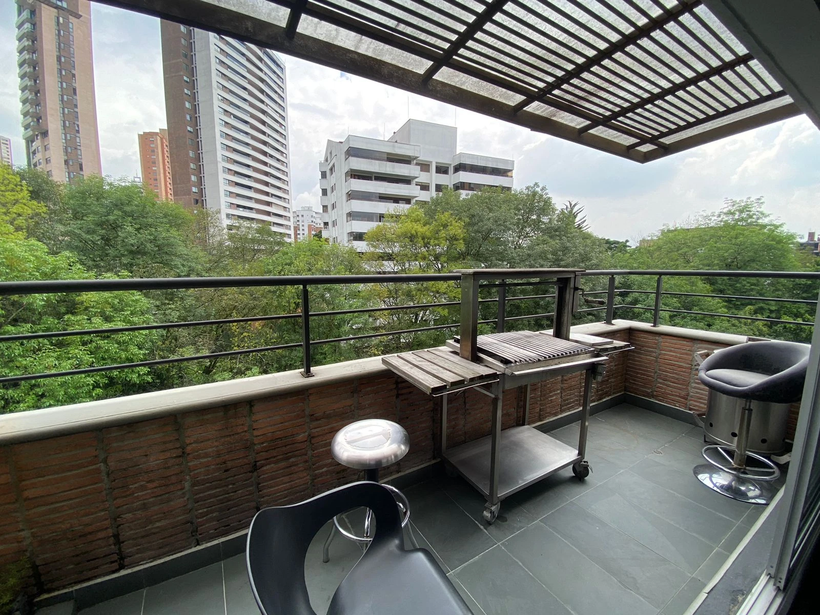 Apartamento en Venta El Campestre Medellin