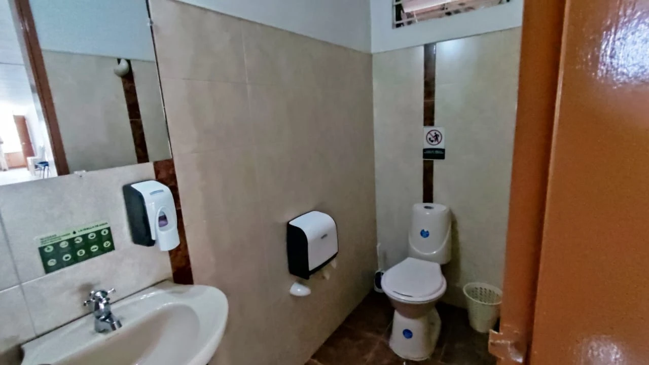 Oficinas en arriendo mall comercial cerca al parque del poblado