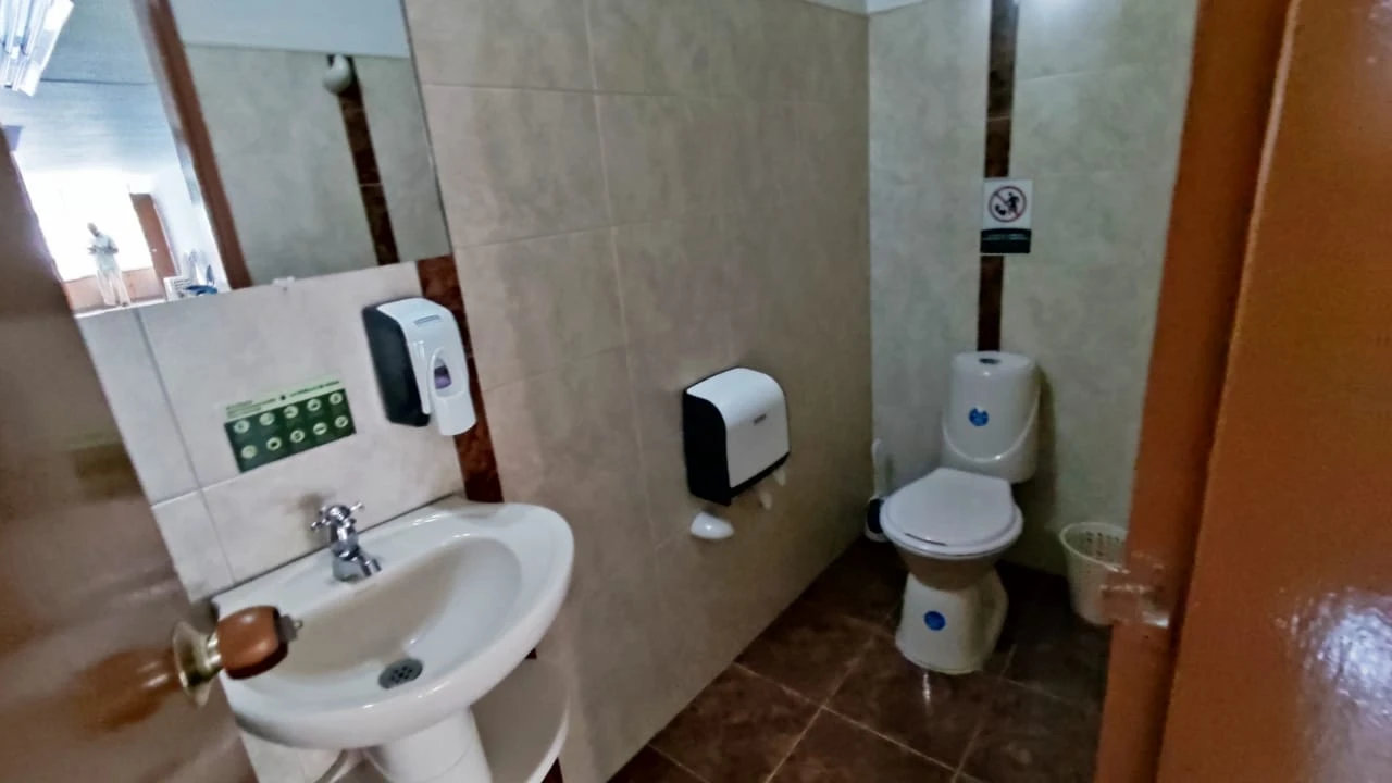 Oficinas en arriendo mall comercial cerca al parque del poblado