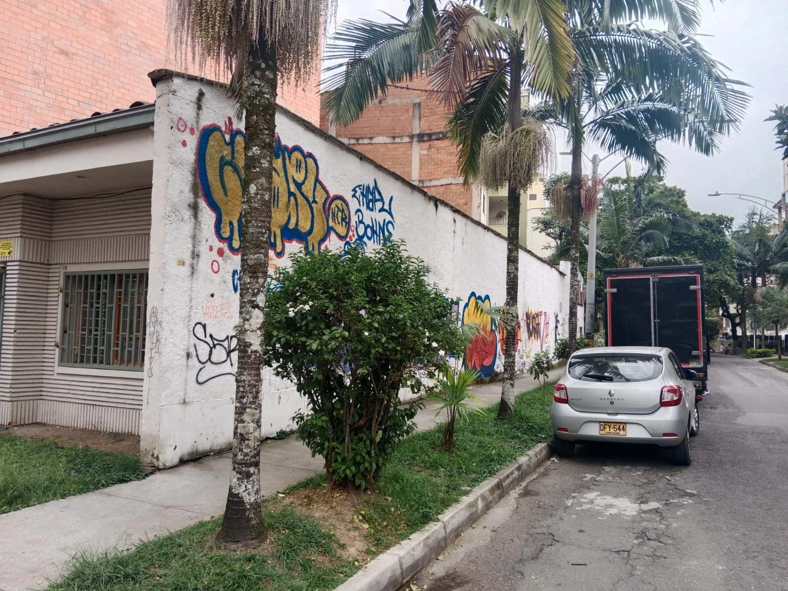 BODEGA LOCAL ESTADIO 