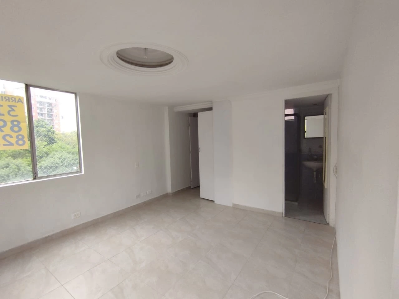 Aparta estudio poblado