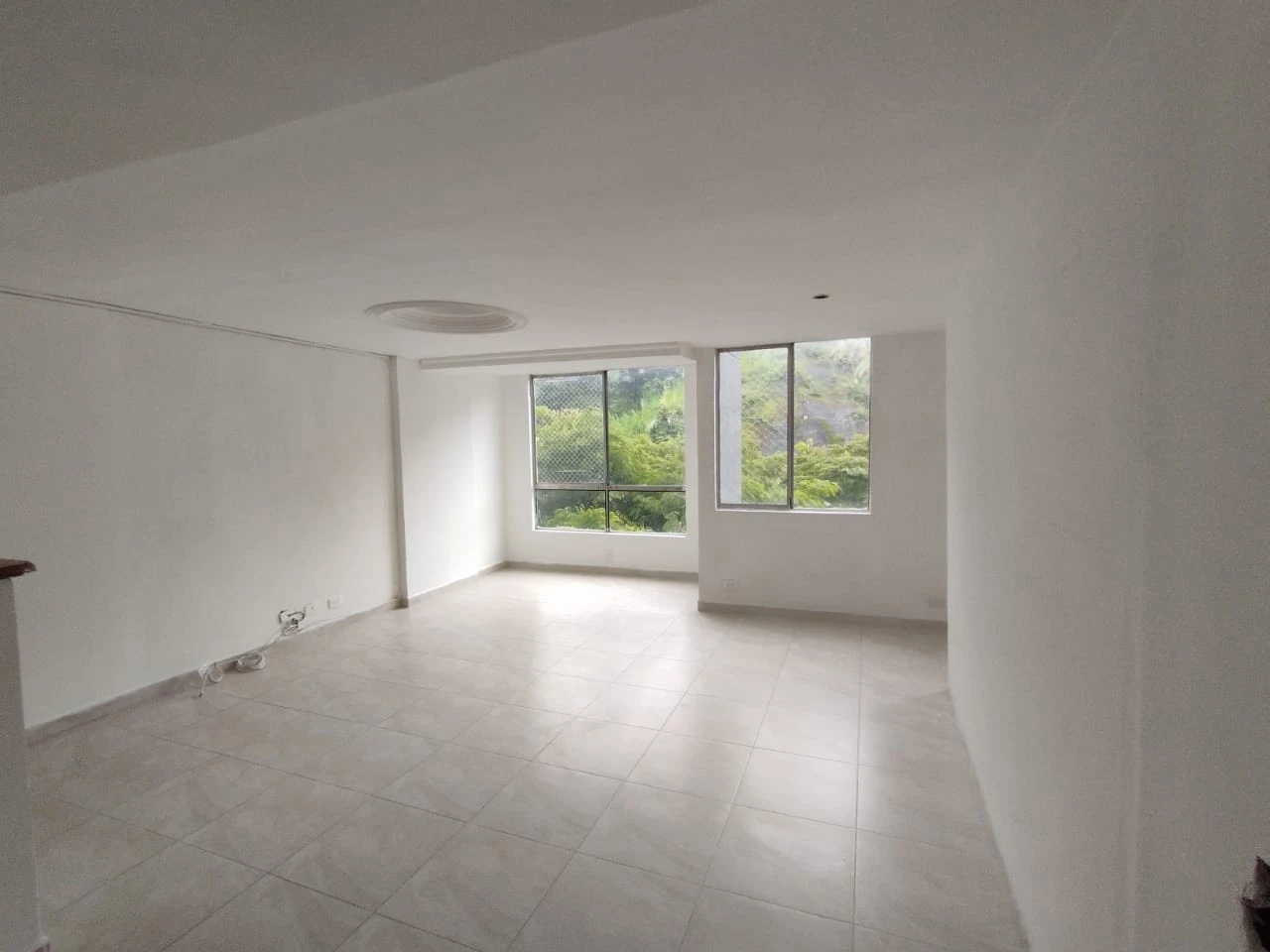 Aparta estudio poblado
