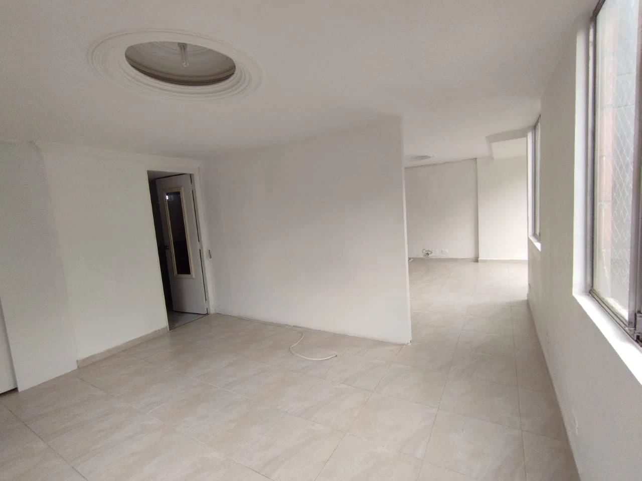 Aparta estudio poblado