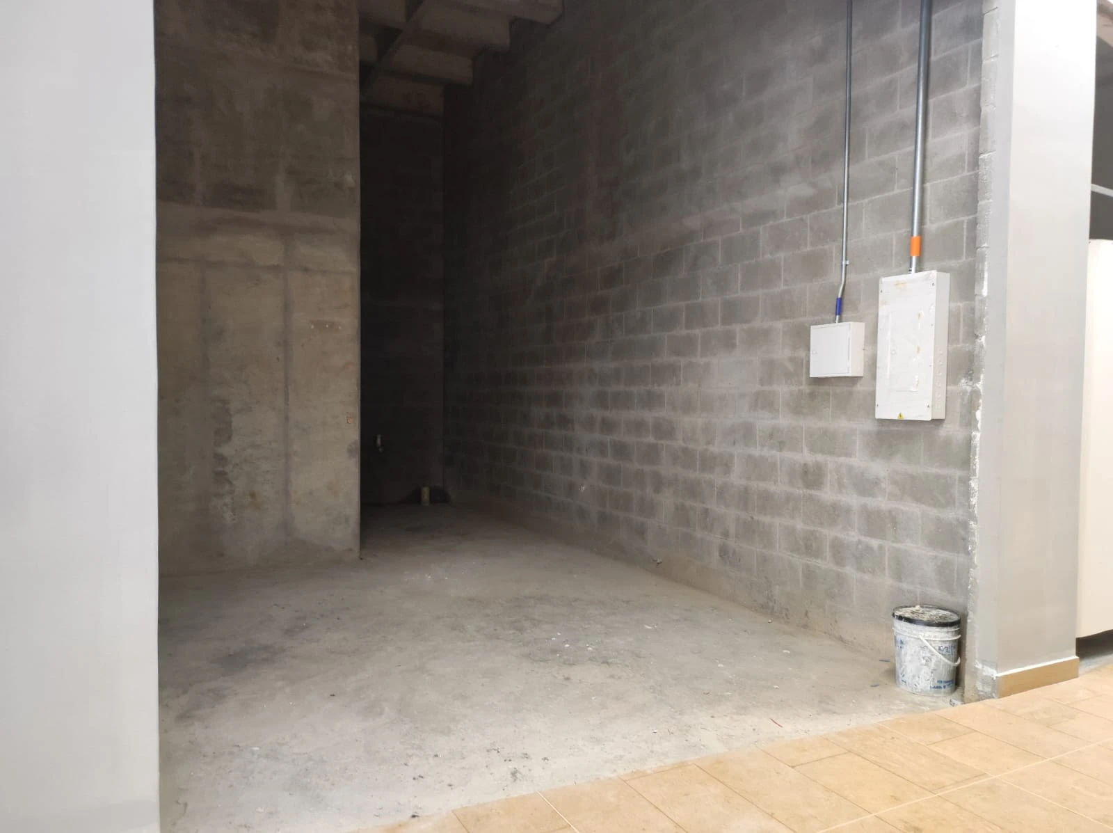 LOCAL EN ARRIENDO - MALL OASIS DE RIOGRANDE 