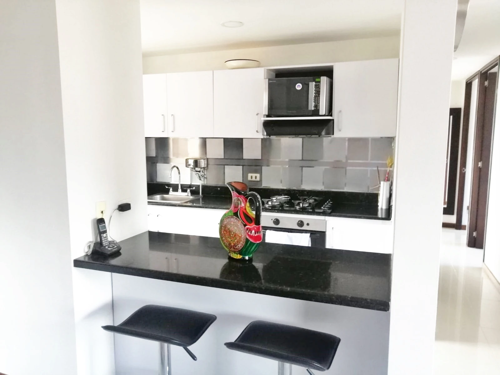 Apartamento amoblado en arriendo