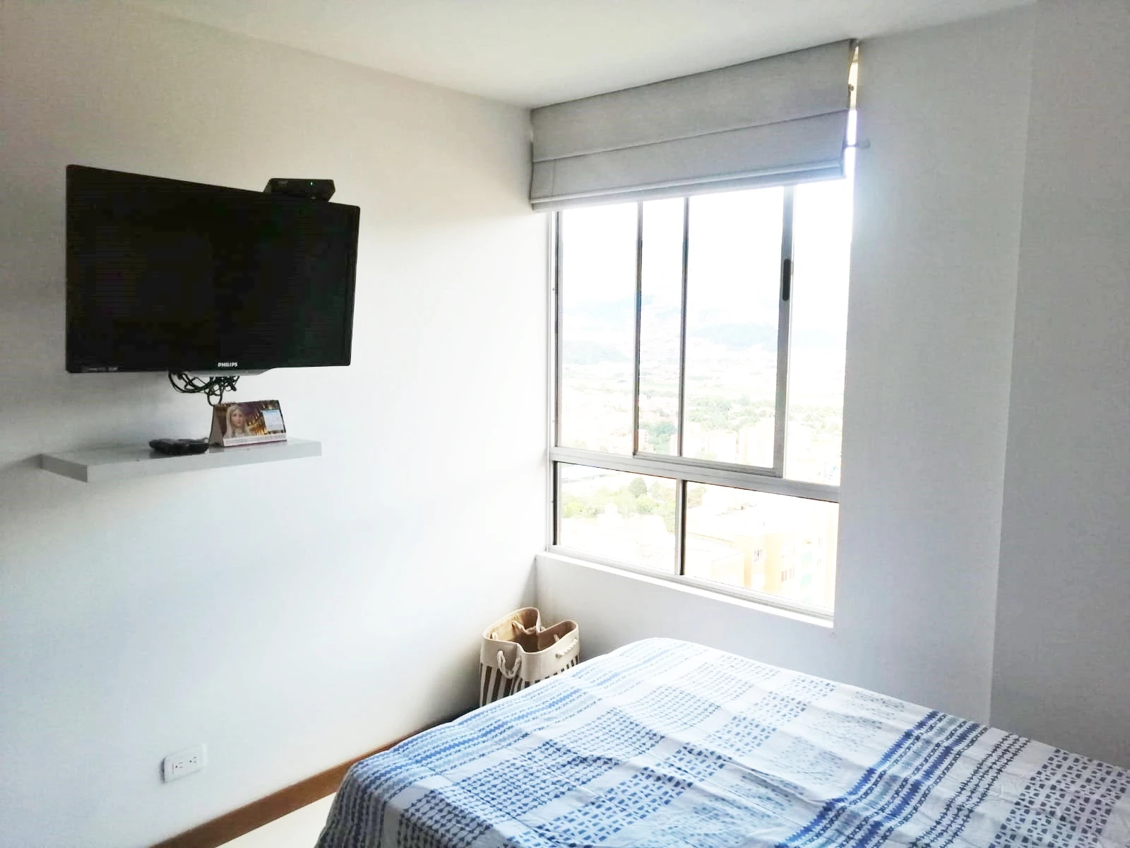 Apartamento amoblado en arriendo