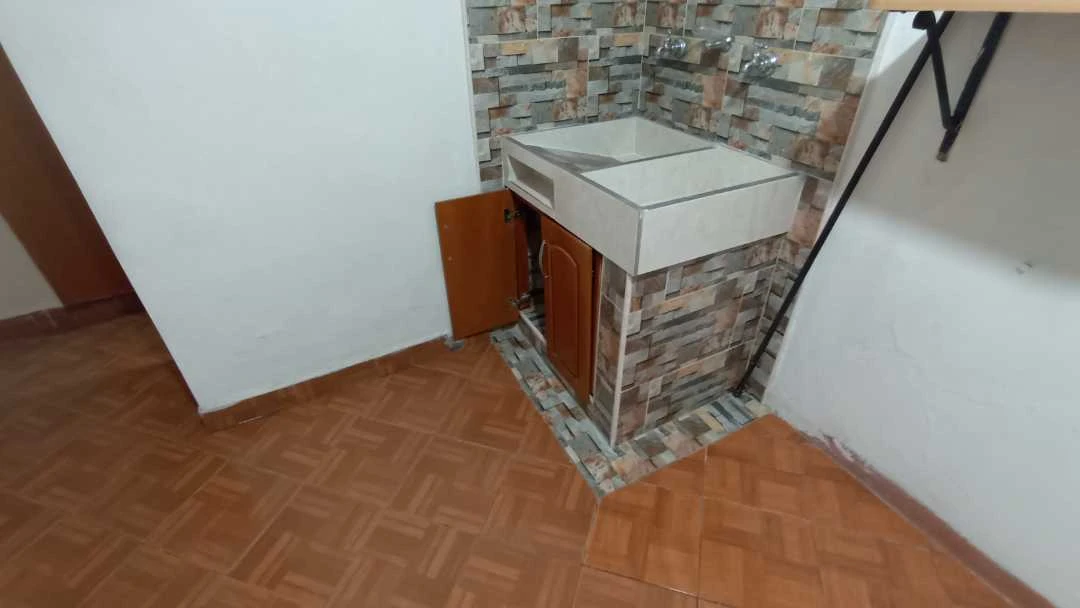 Se arrienda apto cerca al parque de bello barrio Suárez