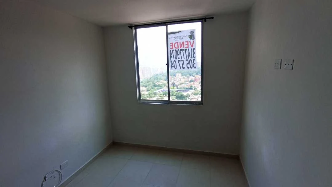 Se vende apto en la unidad altobelo