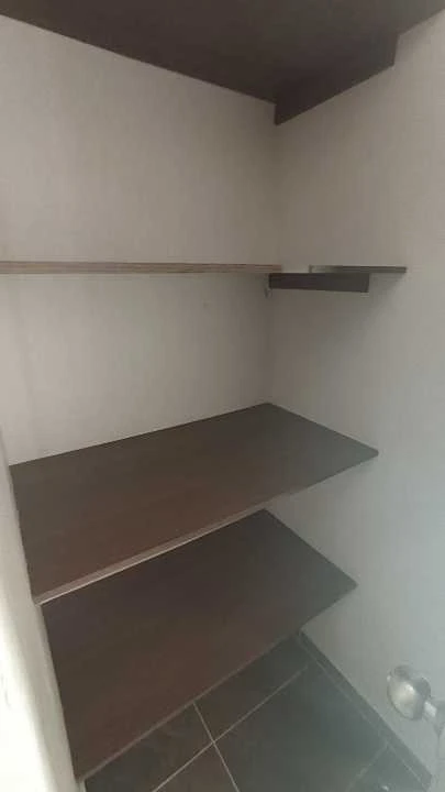 Se vende apto en la unidad altobelo