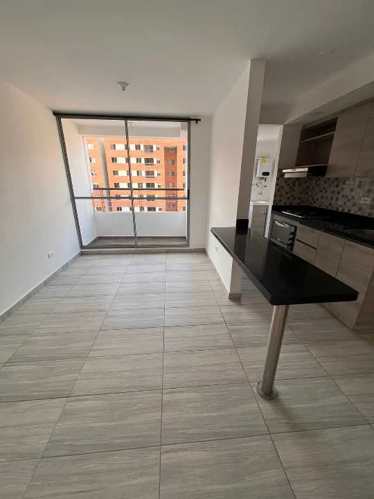 Se arrienda apartamento en unidad mediterráneo ciudad fabricato