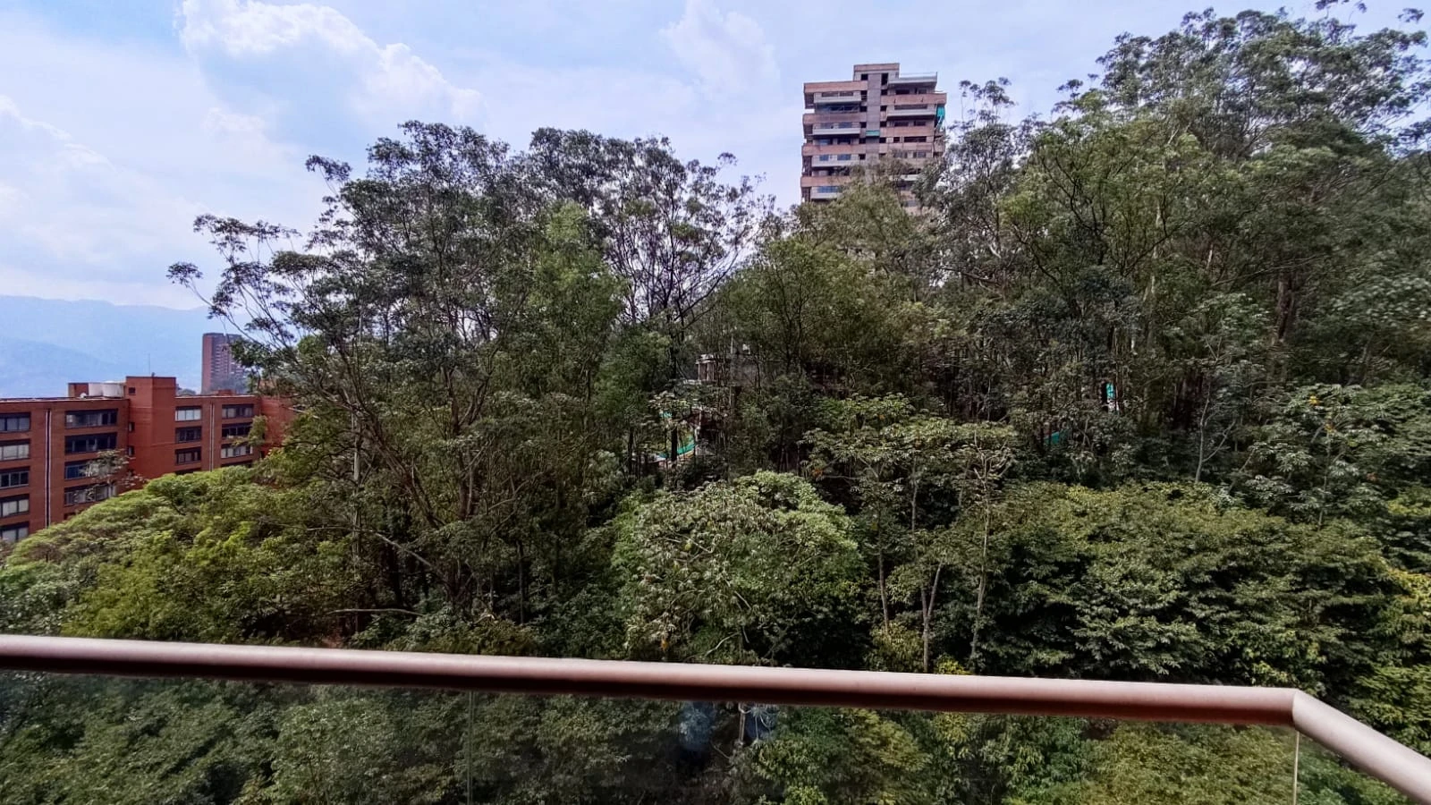 Apartamento en arriendo sector padre marianito superior
