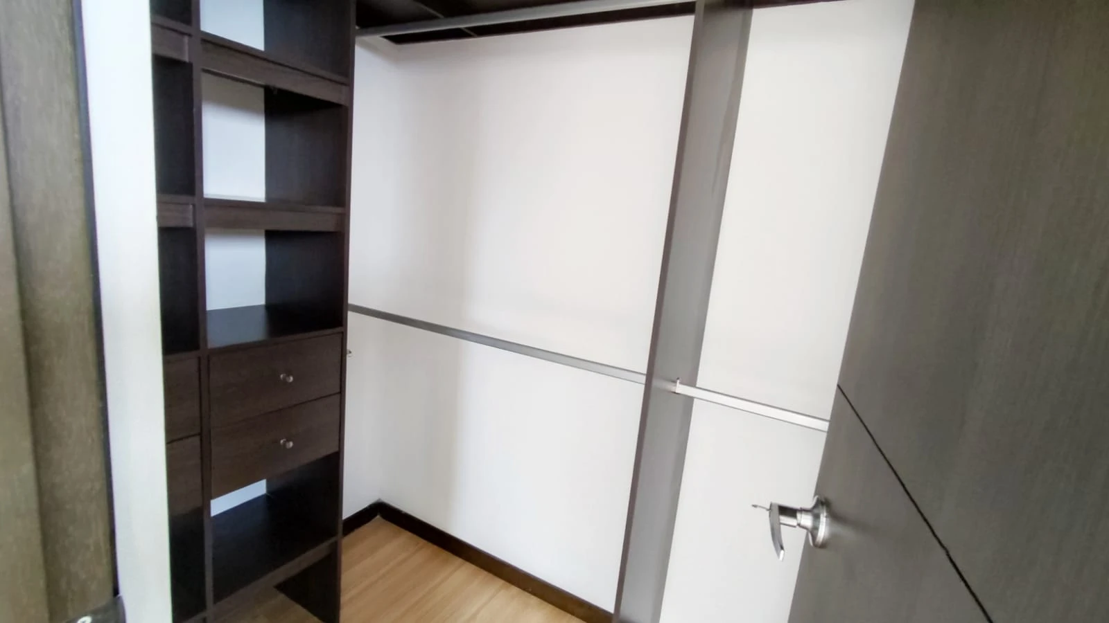 Apartamento en arriendo sector padre marianito superior