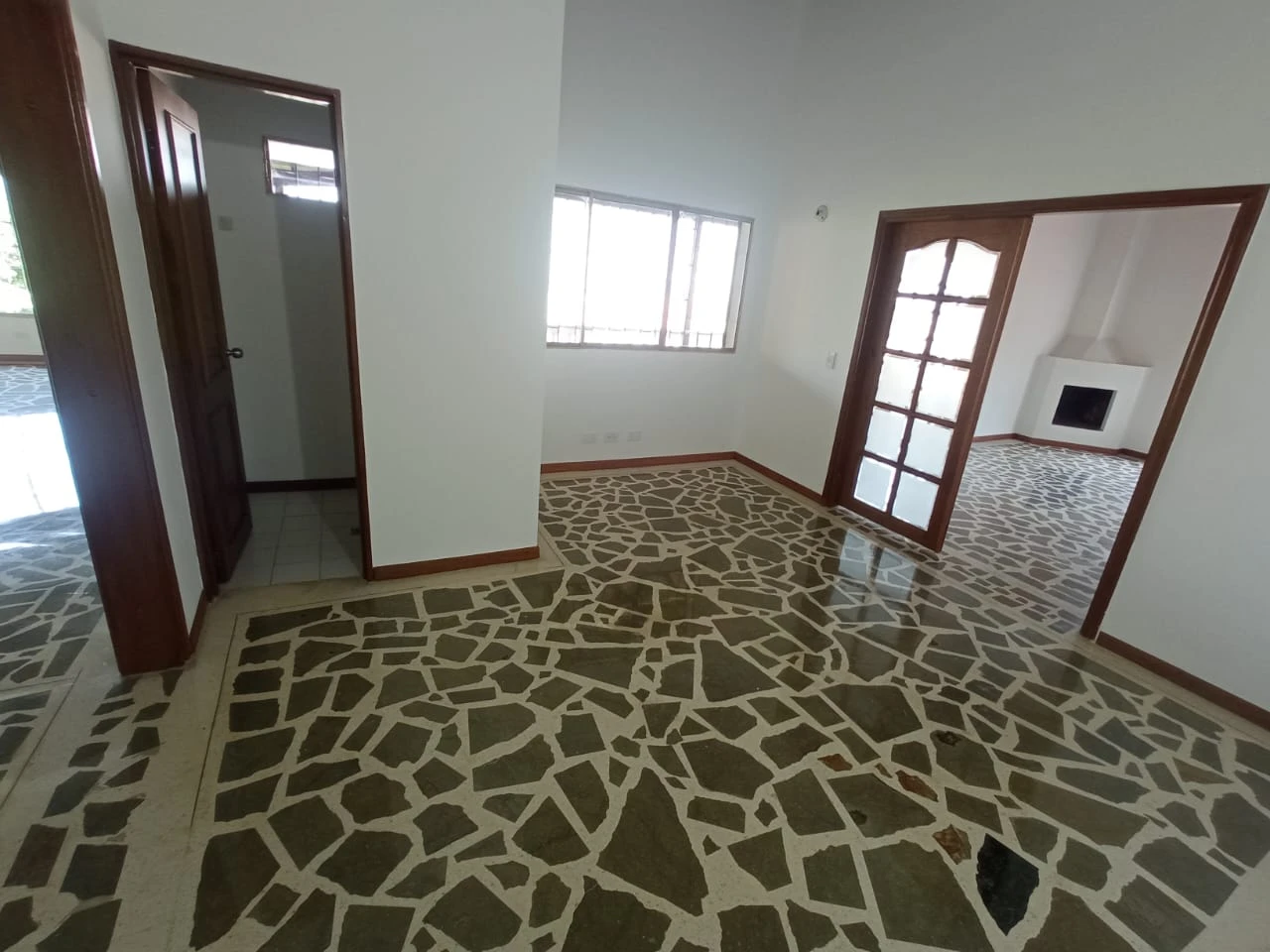 CASA CAMPESTRE EN ARRIENDO 