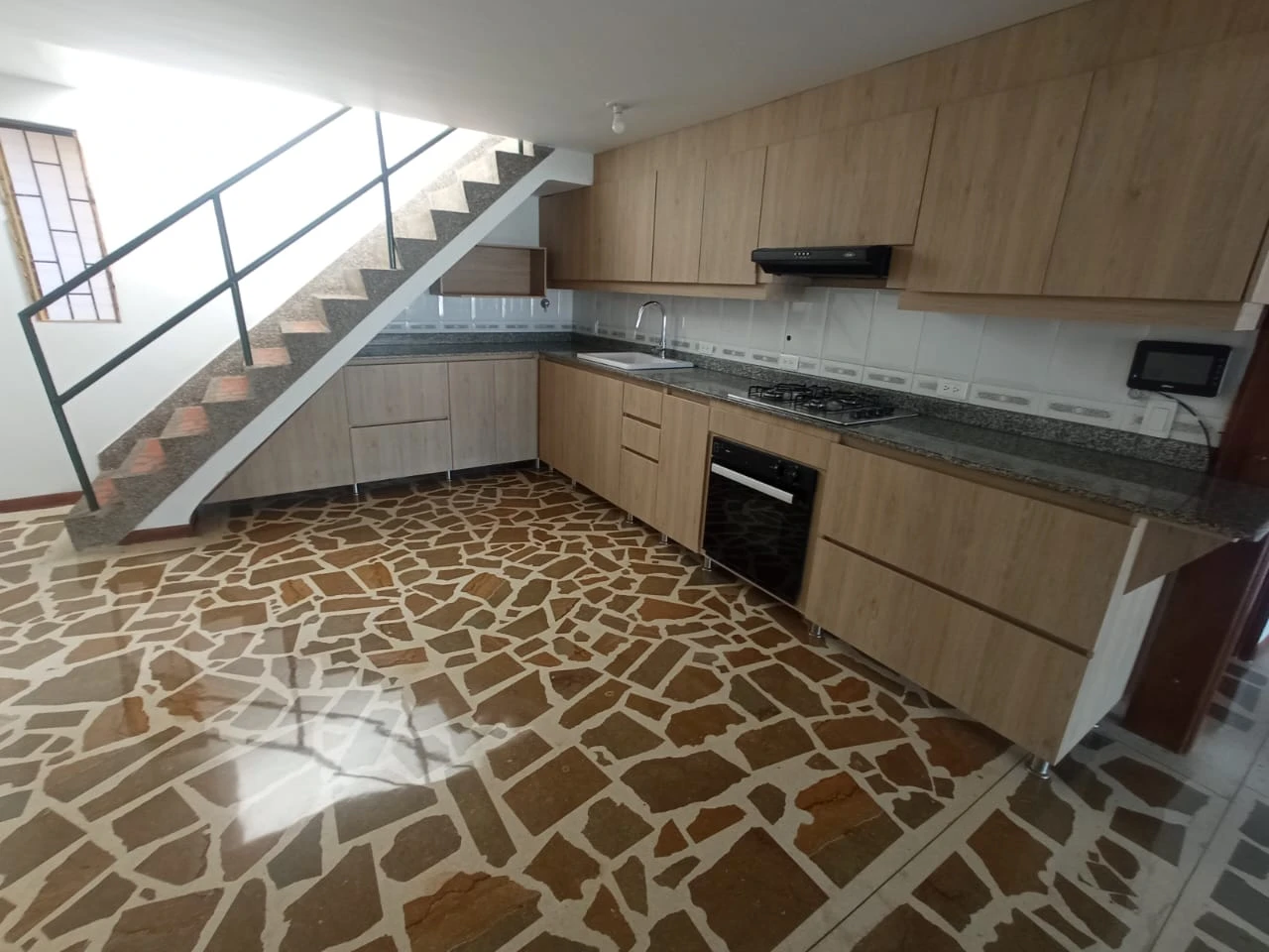 CASA CAMPESTRE EN ARRIENDO 