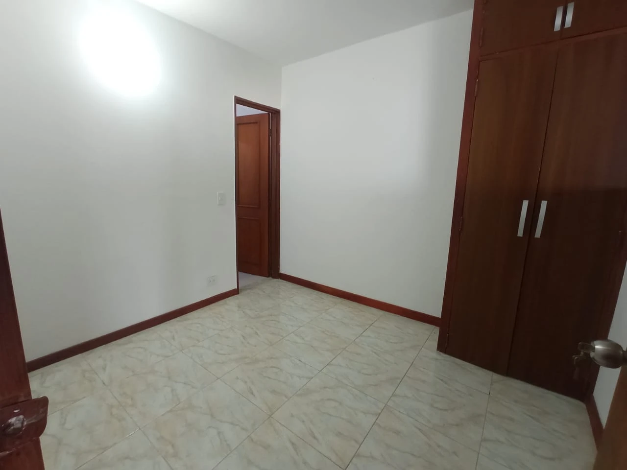 CASA CAMPESTRE EN ARRIENDO 