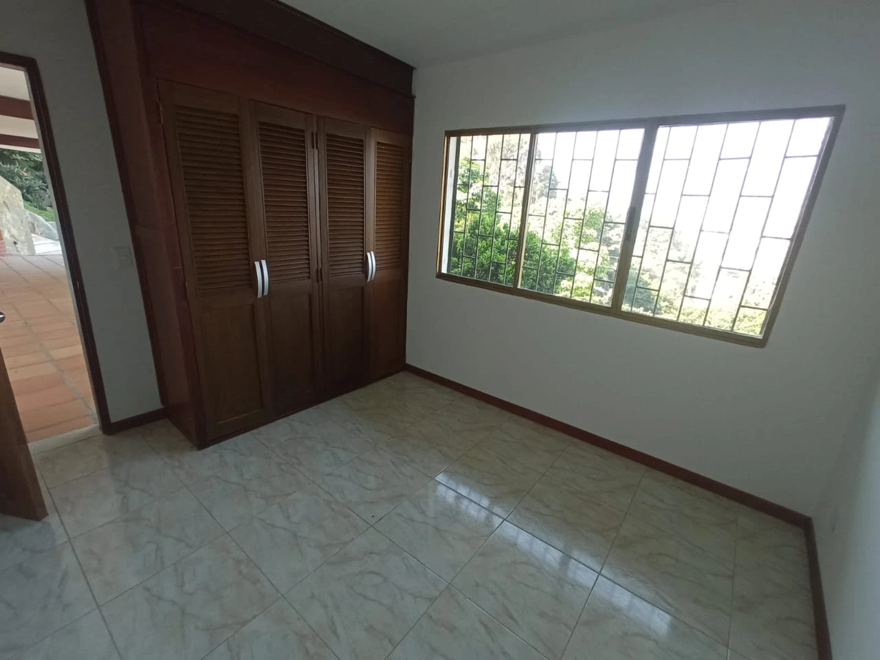CASA CAMPESTRE EN ARRIENDO 
