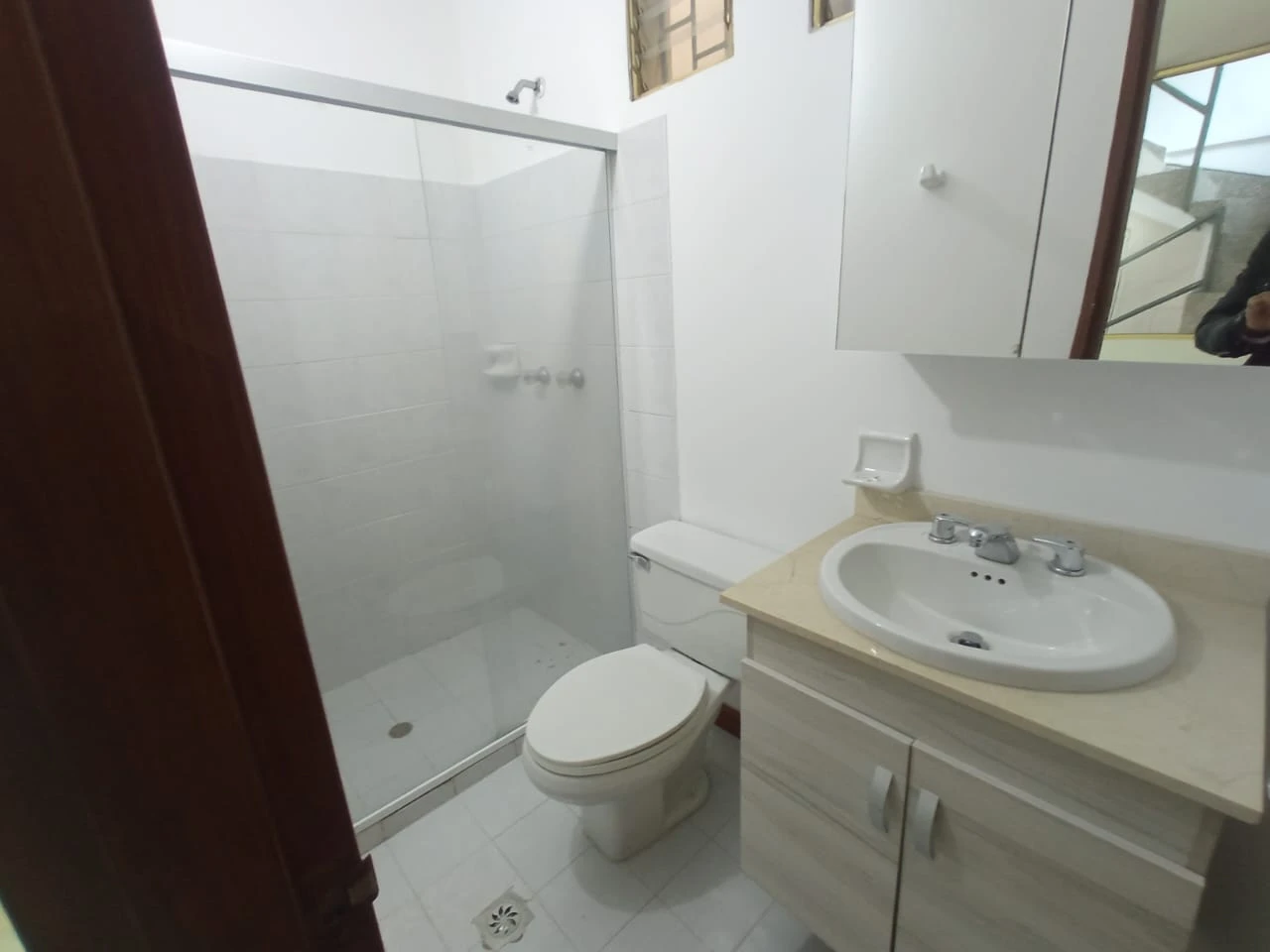 CASA CAMPESTRE EN ARRIENDO 