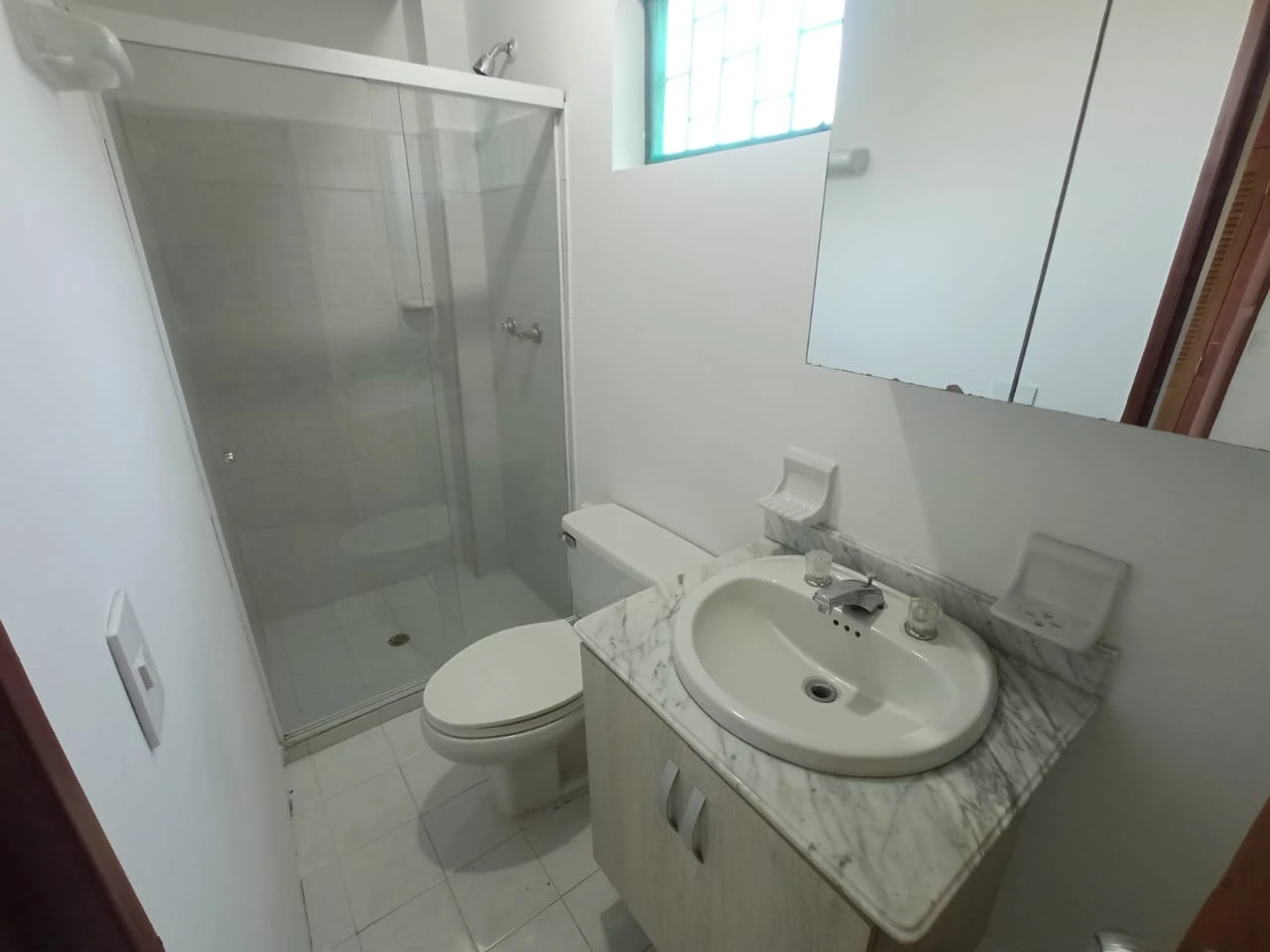 CASA CAMPESTRE EN ARRIENDO 