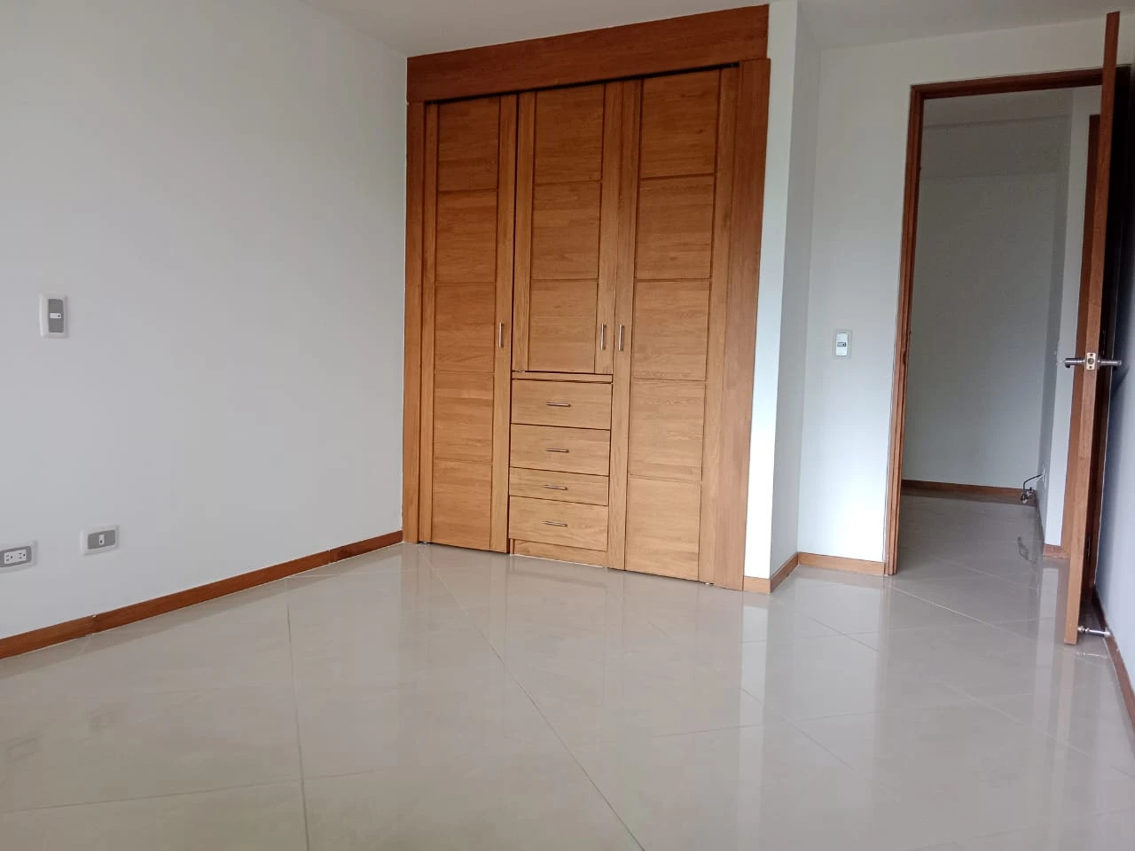 Apartamento amoblado en poblado