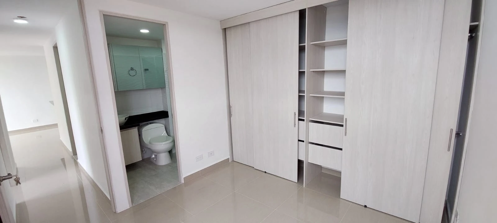 APARTAMENTO EN VENTA, RIONEGRO CIMARRONAS 