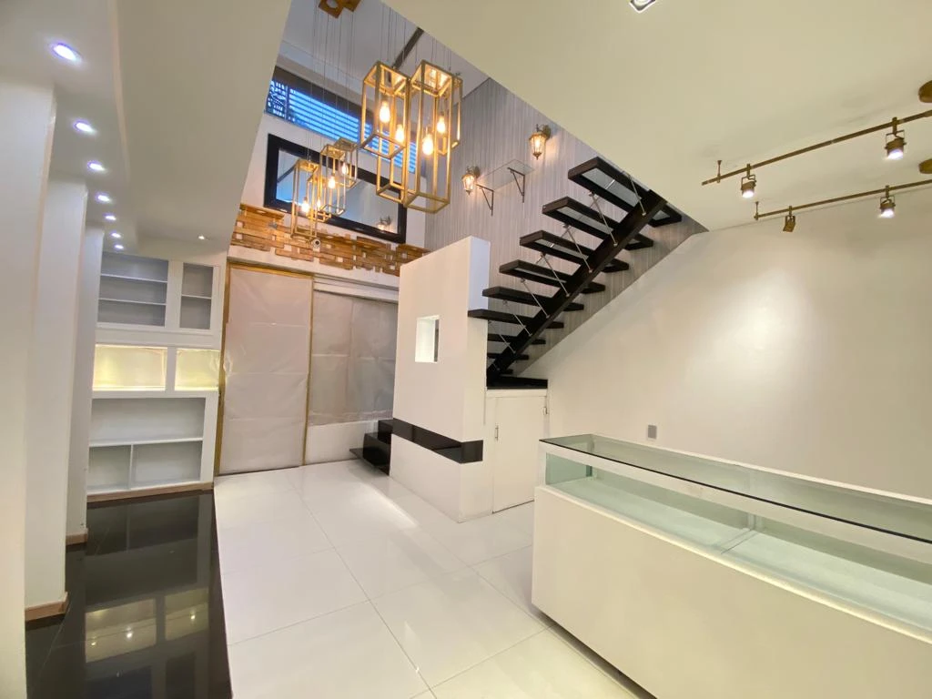 Local en Arriendo Milla de Oro Medellin
