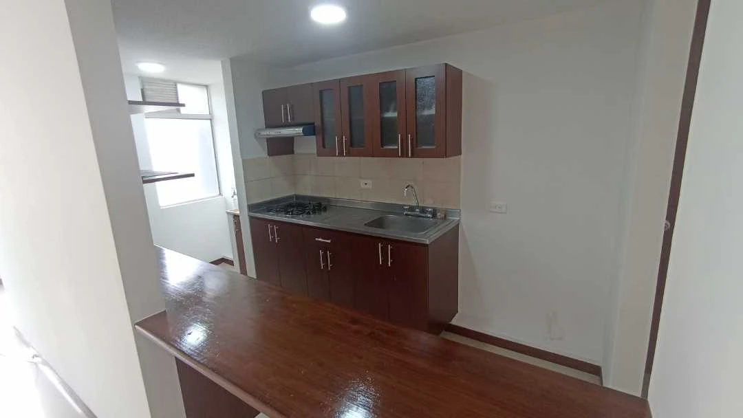 Se arrienda apartamento en sector madera