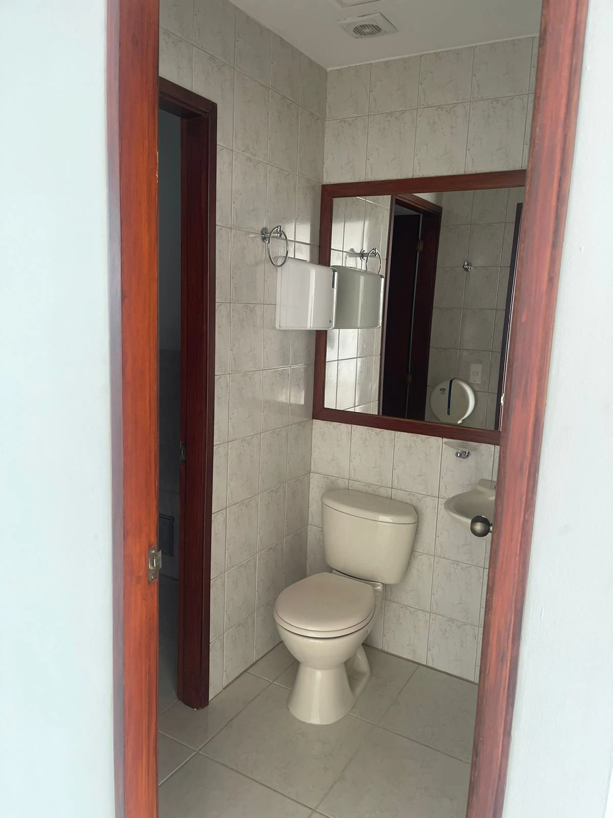 LOCAL EN ARRIENDO MONTERREY