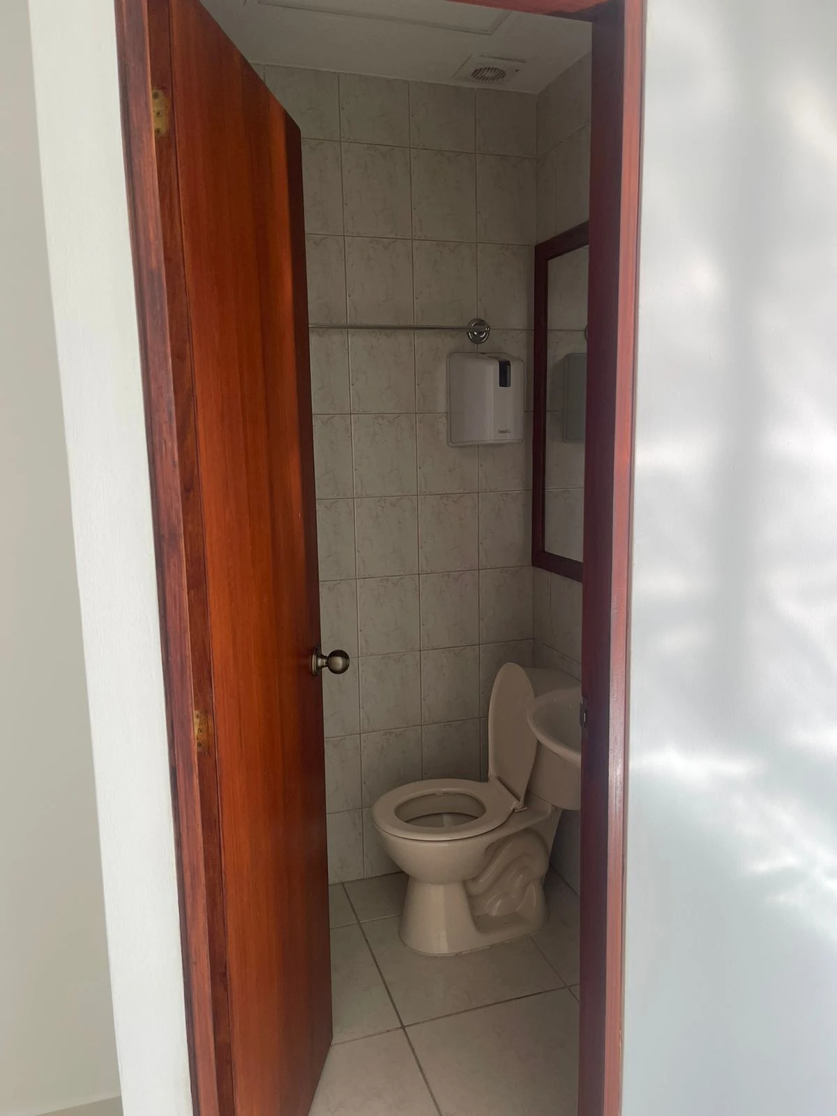 LOCAL EN ARRIENDO MONTERREY
