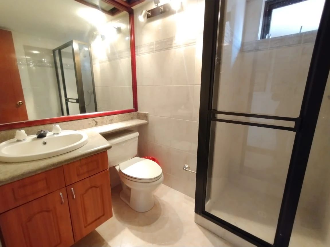 Apartamento amoblado en arriendo sector Santa Maria de los Ángeles