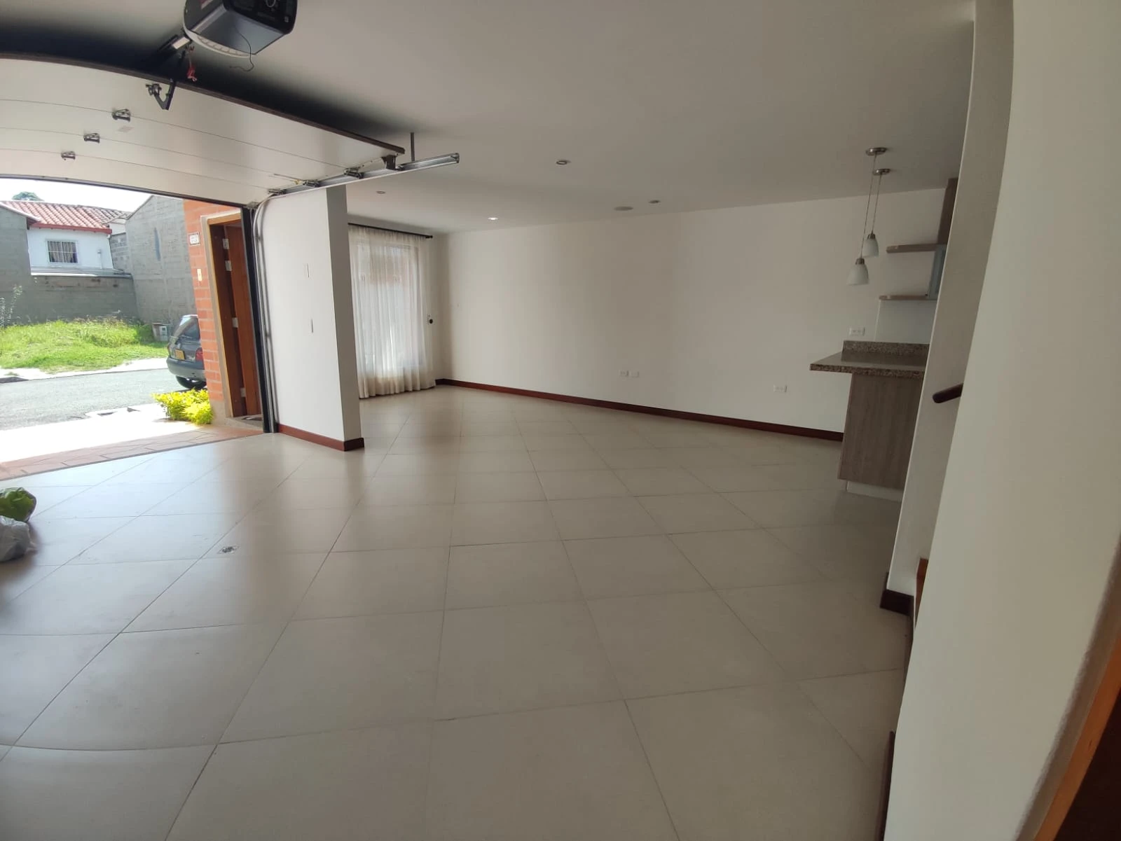 Casa en arriendo en La Ceja - Jardines de la Pradera 