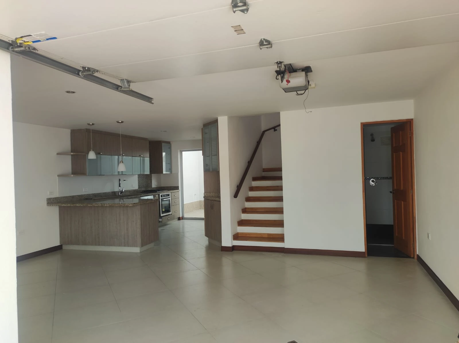Casa en arriendo en La Ceja - Jardines de la Pradera 