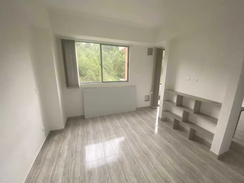Se arrienda apartaestudio en sector amazonia