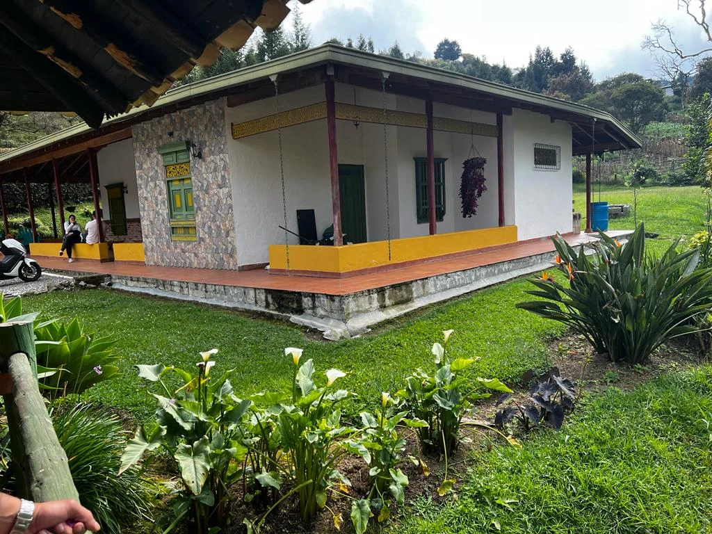 CASA LOTE EN VENTA Y ARRIENDO GUARNE - SAN JOSE 