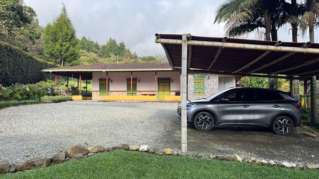 CASA LOTE EN VENTA Y ARRIENDO GUARNE - SAN JOSE 