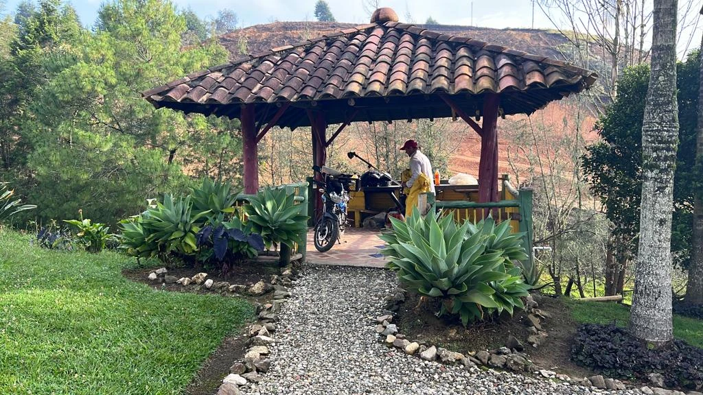 CASA LOTE EN VENTA Y ARRIENDO GUARNE - SAN JOSE 