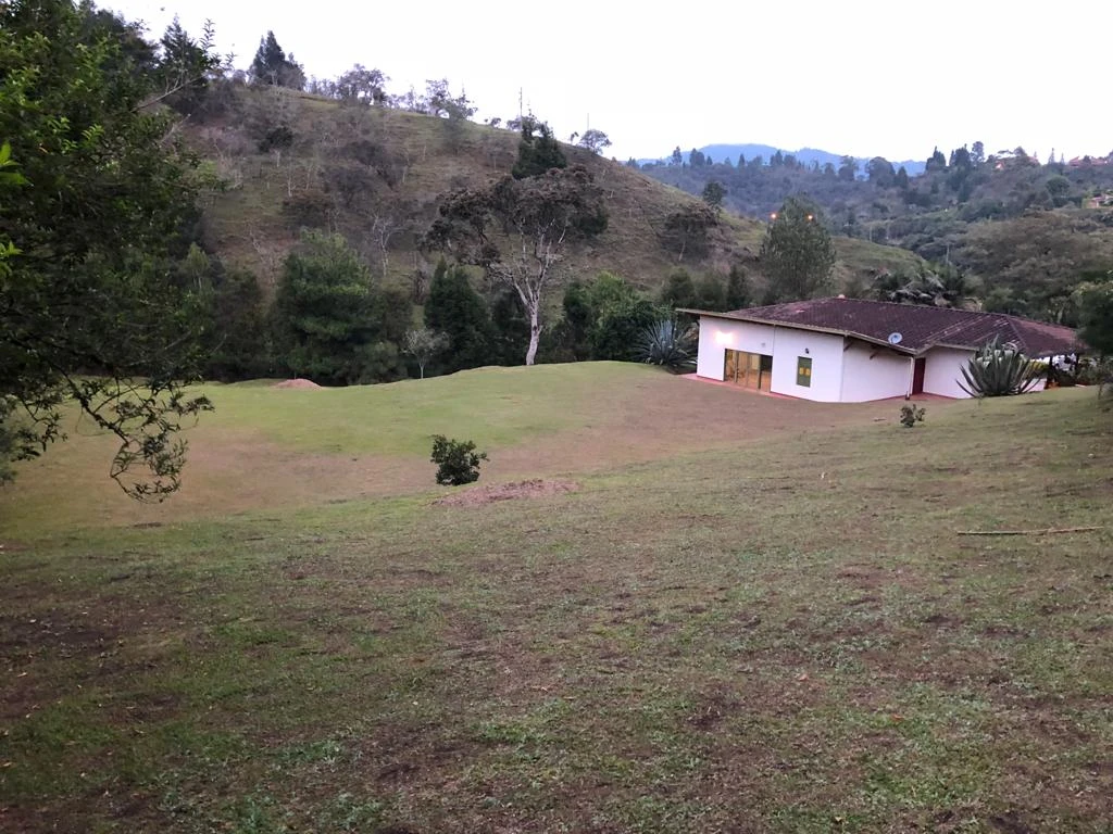 CASA LOTE EN VENTA Y ARRIENDO GUARNE - SAN JOSE 