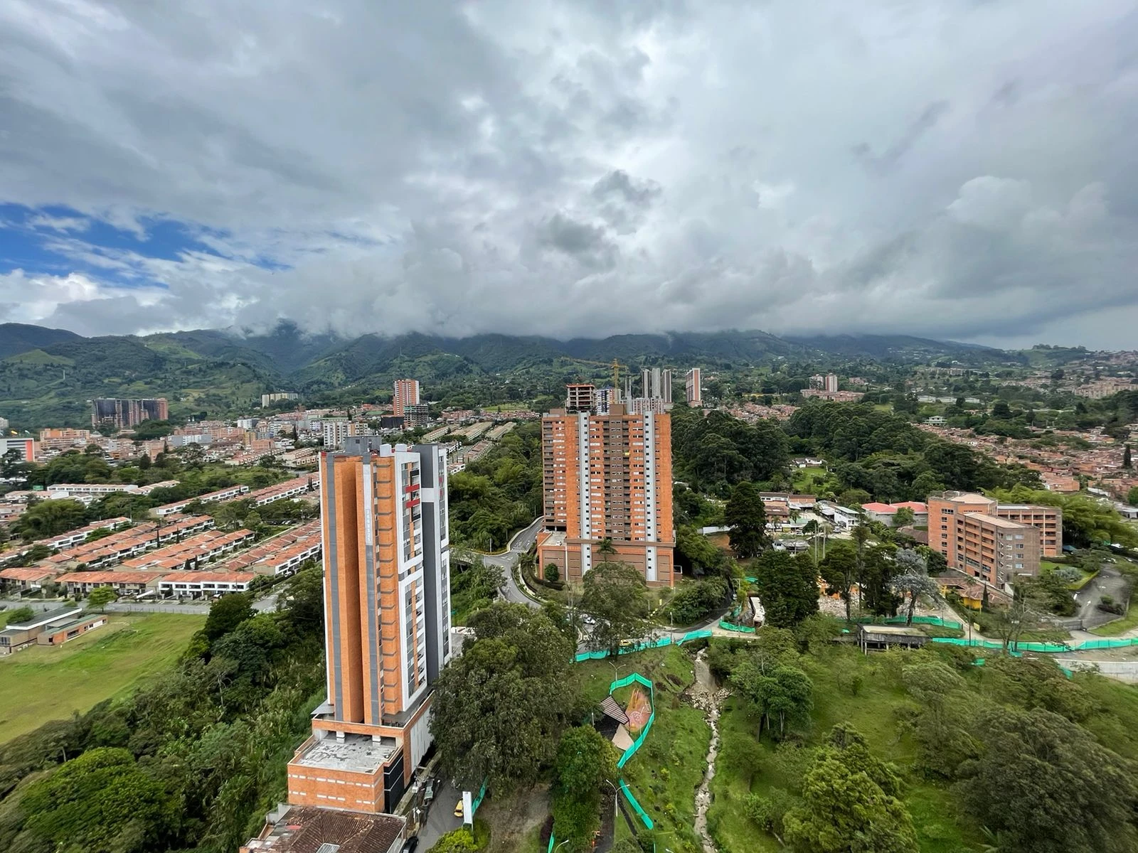 Apartamento en venta sector chorritos itagui 