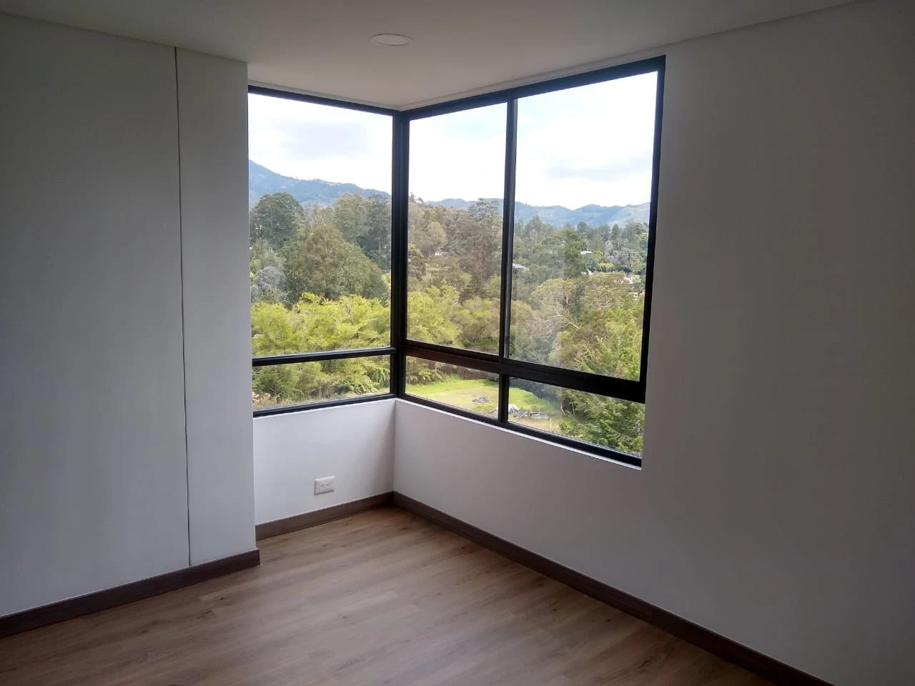 apartamento en arriendo el retiro 