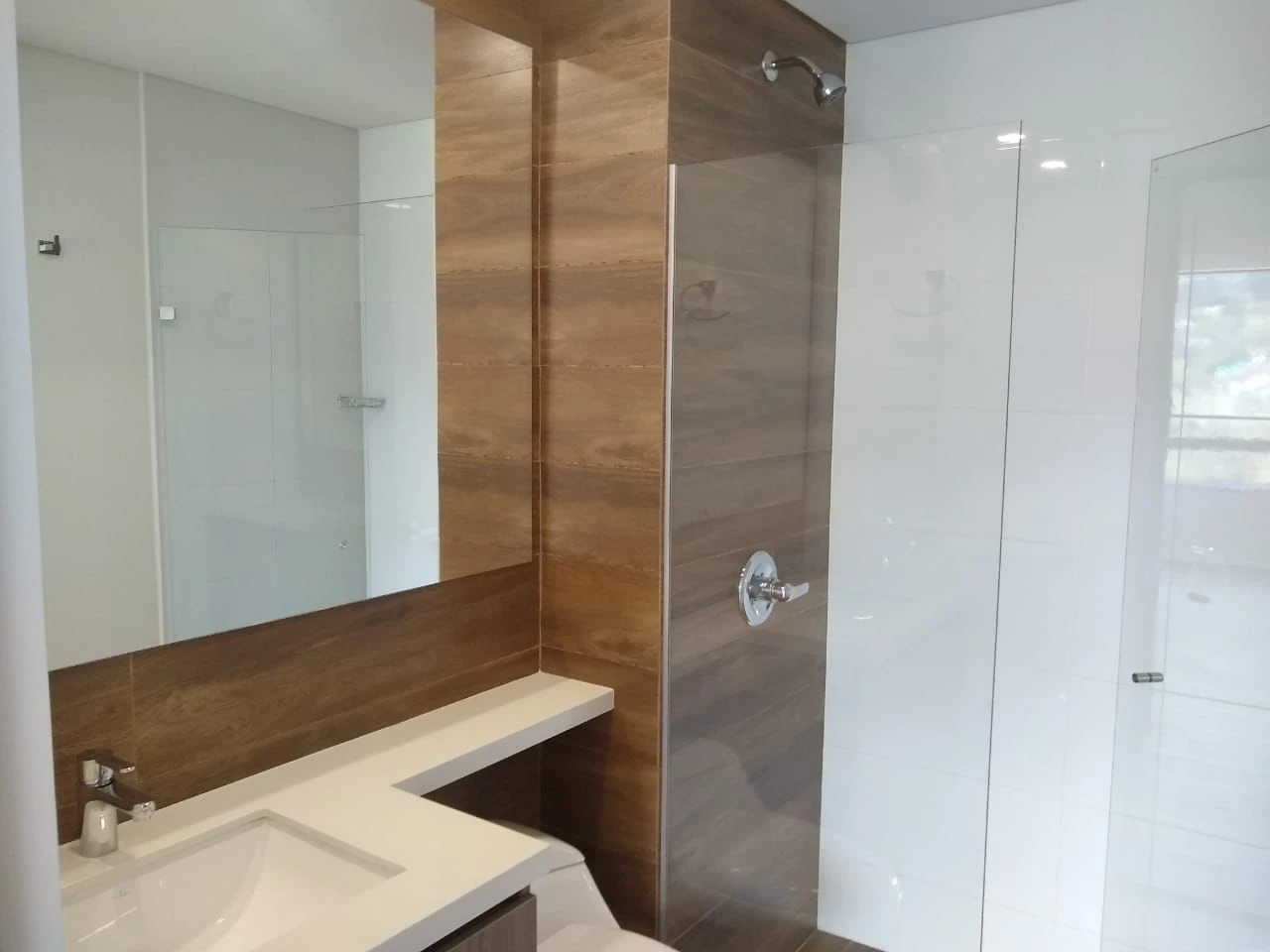 apartamento en arriendo el retiro 