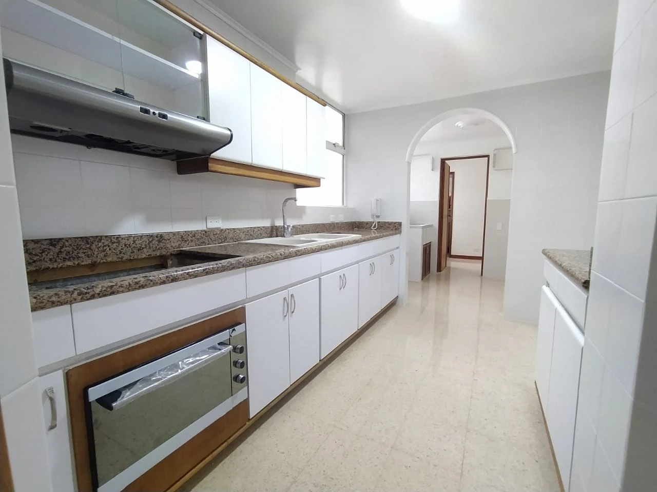 Apartamento en arriendo sector Castropol