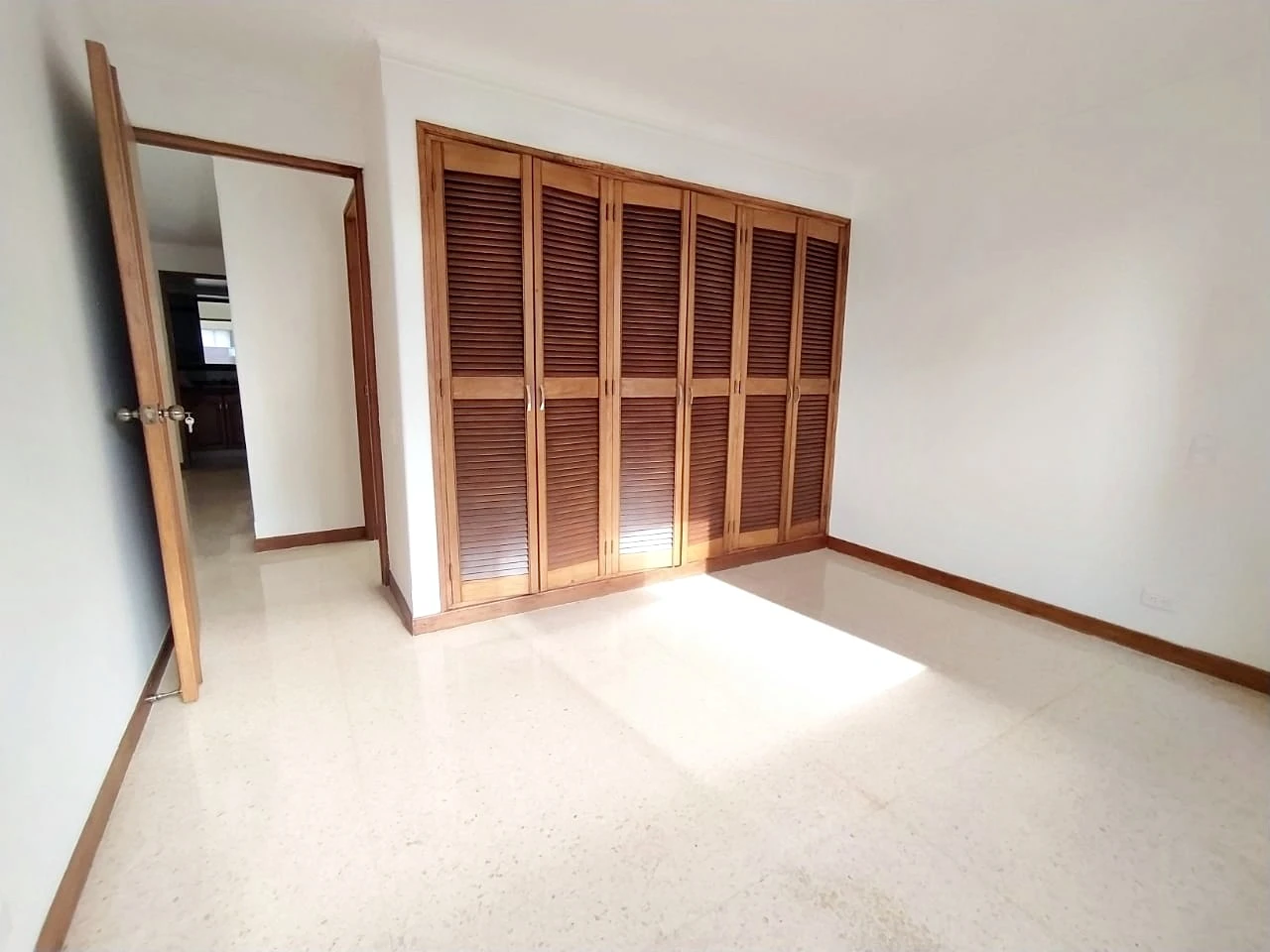 Apartamento en arriendo sector Castropol