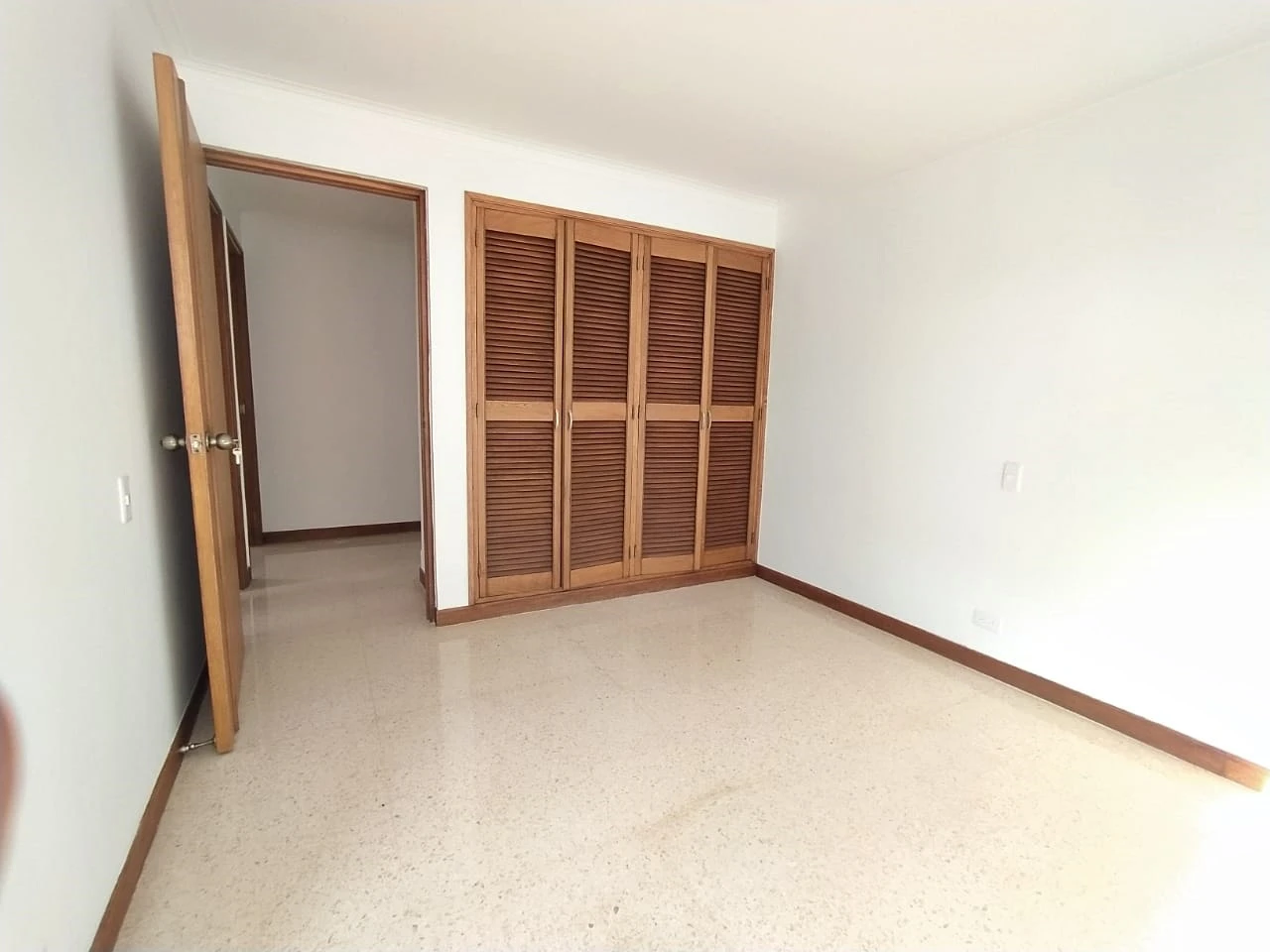 Apartamento en arriendo sector Castropol