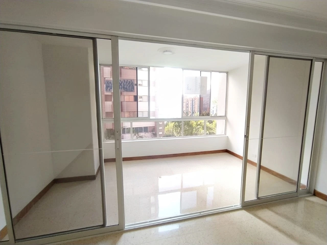 Apartamento en arriendo sector Castropol